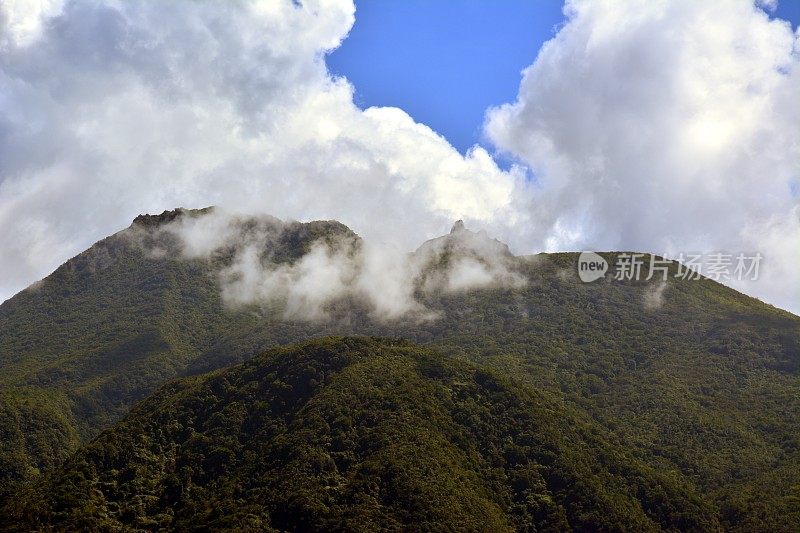 Hibok - Hibok 火山，甘米银岛 - 菲律宾